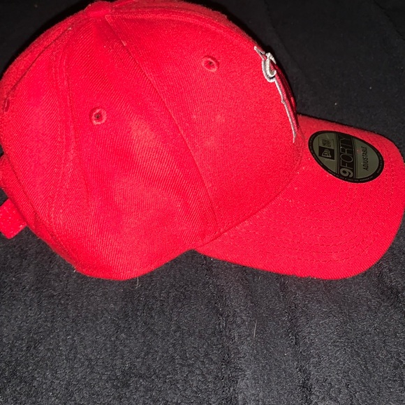 only worn once, in great condition don’t want it anymore . - Picture 5 of 5